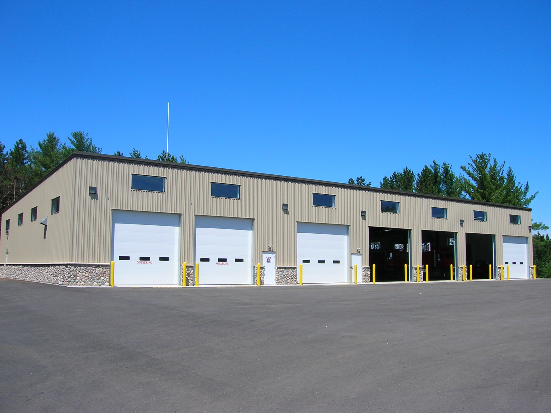 Municipal Pre Fabricated Building Kit Municipal Pre Fabricated Building Kit with beige wall panels